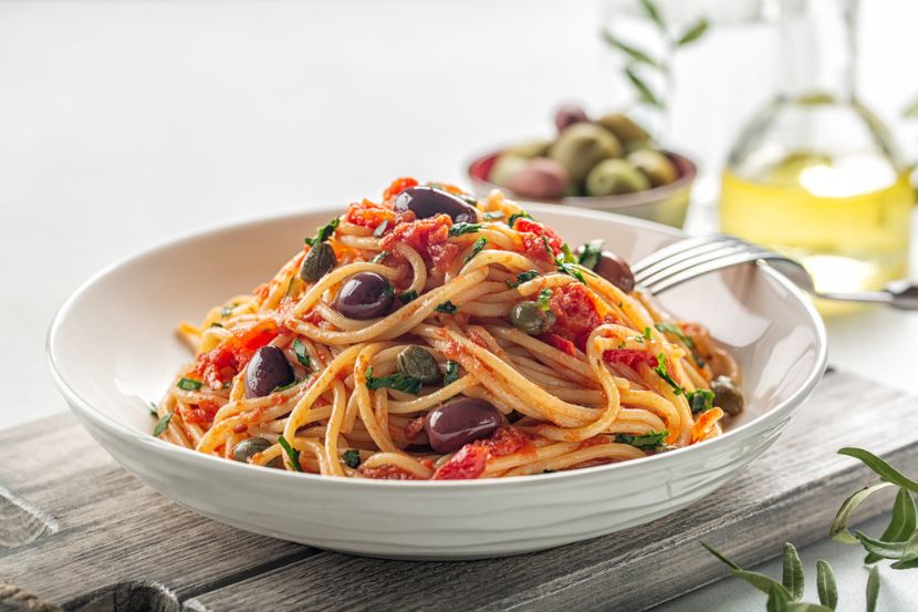 vegan puttanesca spaghetti